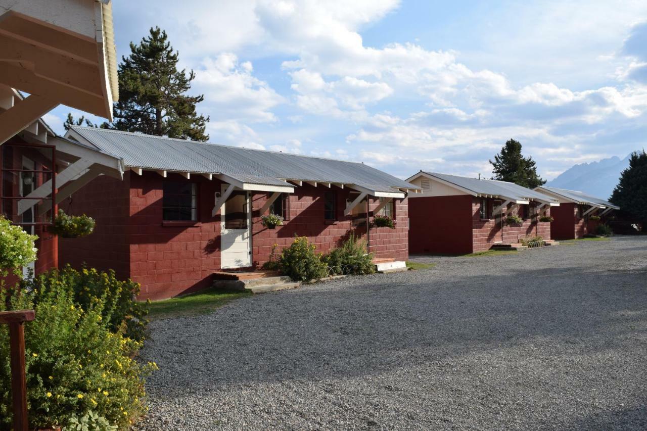 Redwood Cabins Hotel Stanley Exterior foto