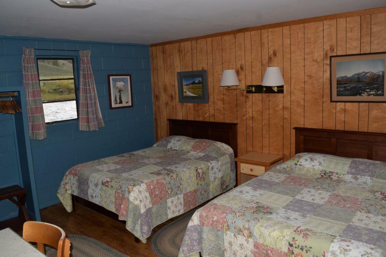 Redwood Cabins Hotel Stanley Exterior foto